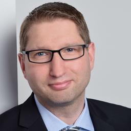 Dr. Thomas Höcher