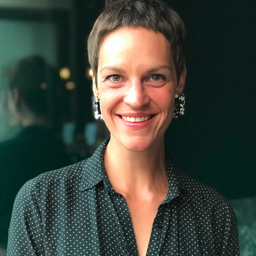 Dr. Melanie Malczok
