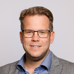 Dr. Sven Simons