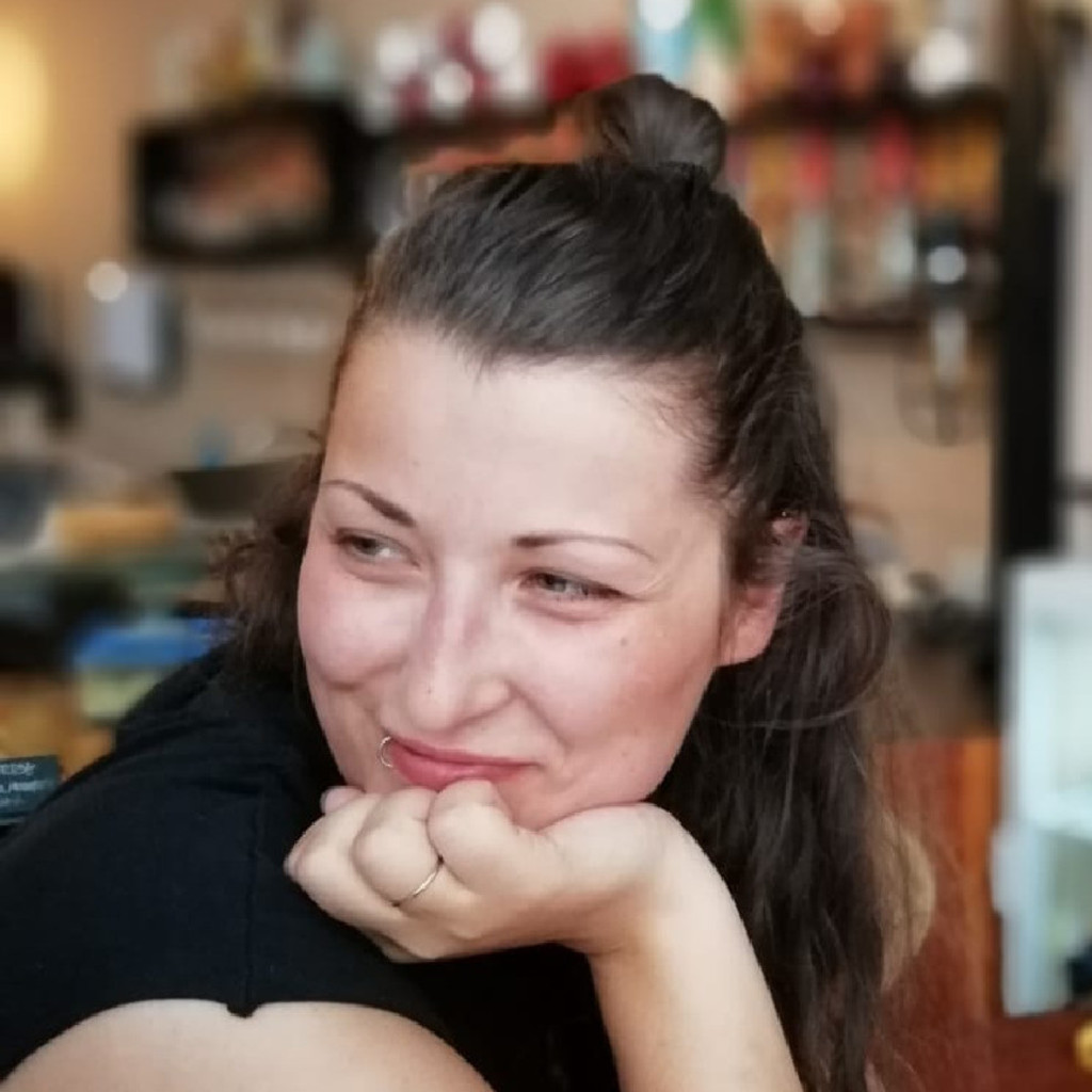 Laura Kozlowski Lead Communications Manager C3 Group C3 Creative