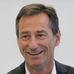 Dr. Andreas Hampe
