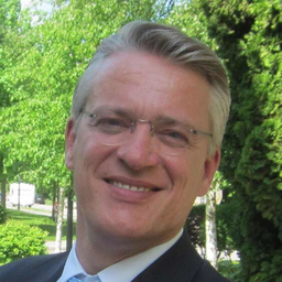 Dr. Ulrich Becker