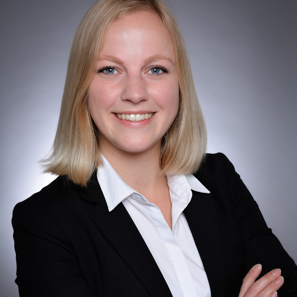Social Media Profilbild Annika Schweiker Augsburg