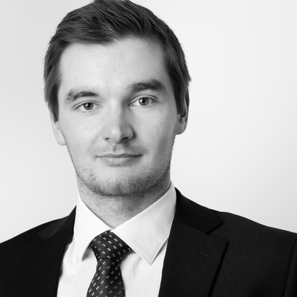 Dr. Eike Epler Sachgebietsleiter Funktionsentwicklung HV Batterie