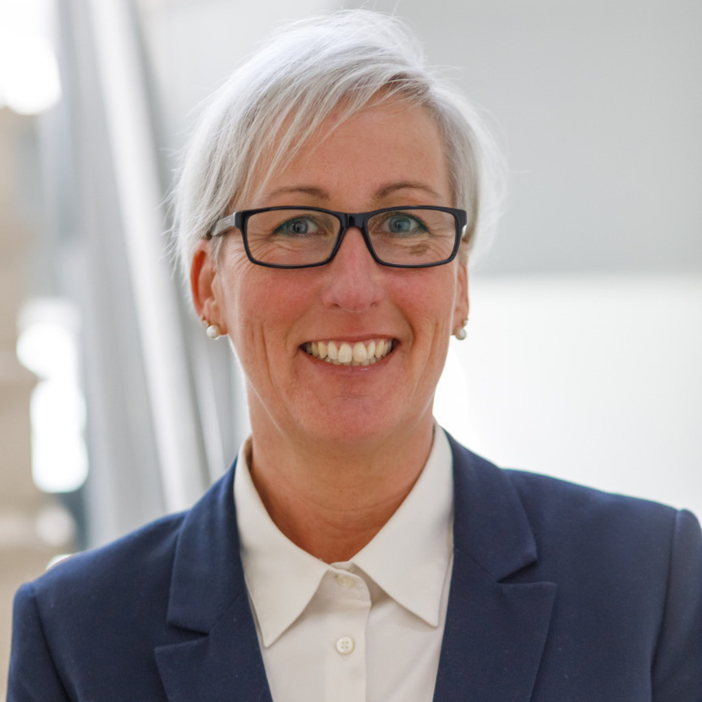 Sabine Loffka Geschaftskundenberaterin Commerzbank Ag Filiale Koln Xing