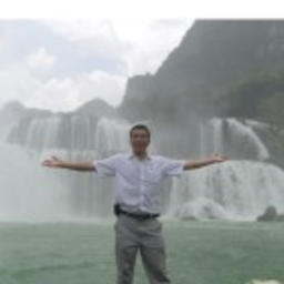 Dr. 东 张