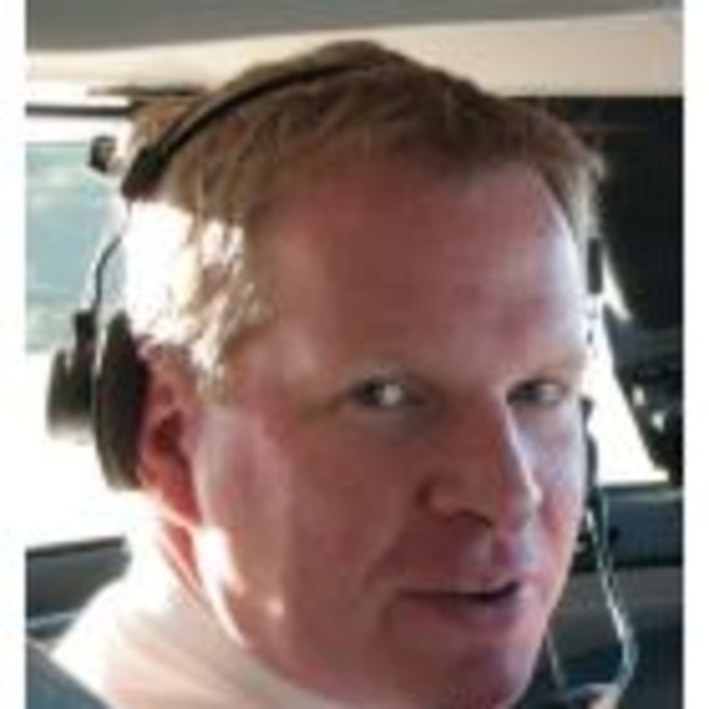 Ulrich Müller Pilot DCAviation XING