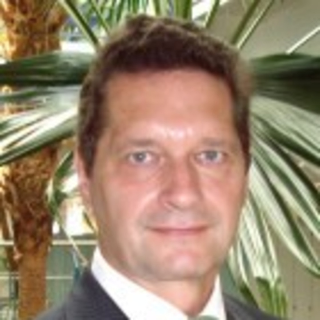 Dr. Dieter Kassner Akademieleiter Akademie der Kaufmännischen