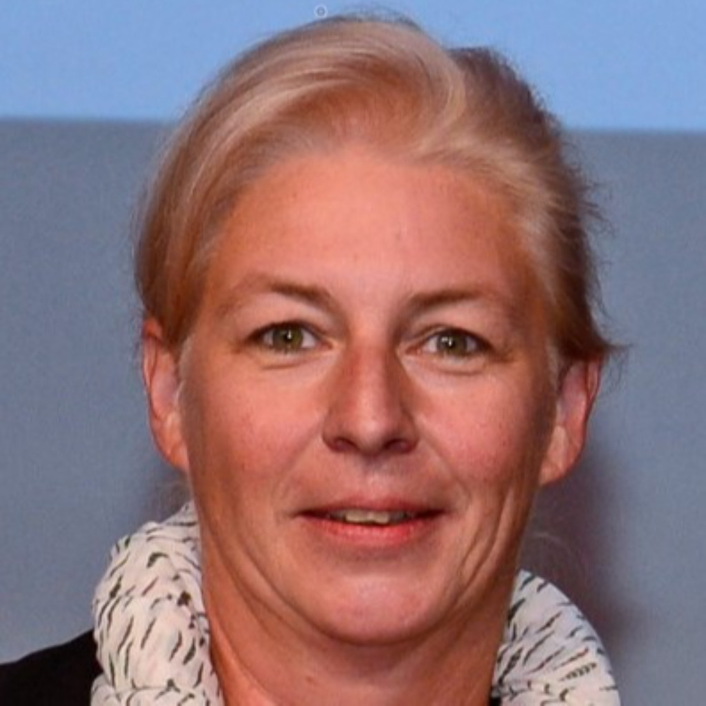 Dagmar Schmidt Geschäftsführerin Systemhaus Cramer GmbH XING