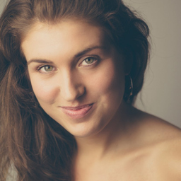 Laura Angelina Boss