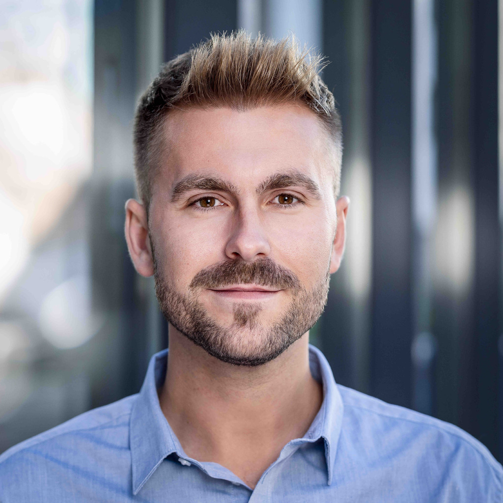 Maximilian Raab Mediaberater Personalmarketing Merkur tz MEDIA XING