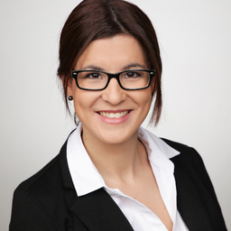 Dr. Annika Groß