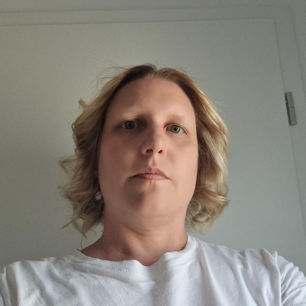 Tina Juhasz Sales Assistant H M Hennes Mauritz B V Co KG XING tina-juhasz-sales-assistant-h-m-hennes-mauritz-b-v-co-kg-xing