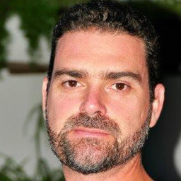 Adriano Campos