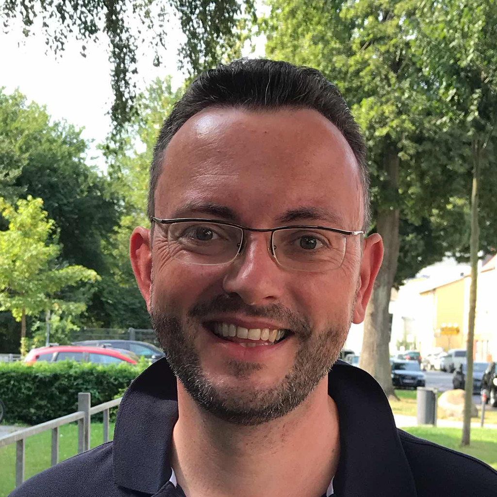 Daniel Niekisch Großprojektleiter / Leitender Angestellter VHV