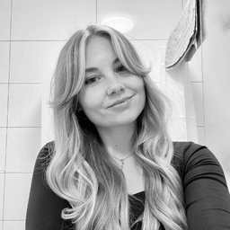 Leonie Claus Leonie Claus's profile picture