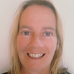 Jacqueline Evers