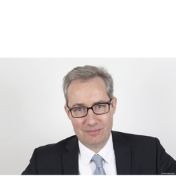 Dr. Oliver Nass