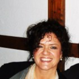 Andrea Krumm-Tzoulas