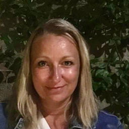 Nadine Singer