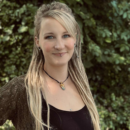 Manuela Demuth