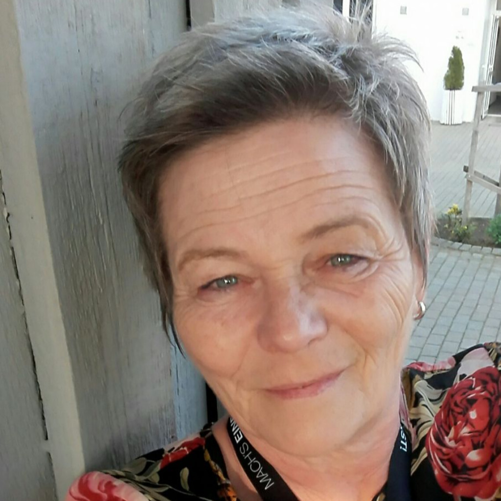 Sabine Mönch Inhaberin Praxis Asrum XING