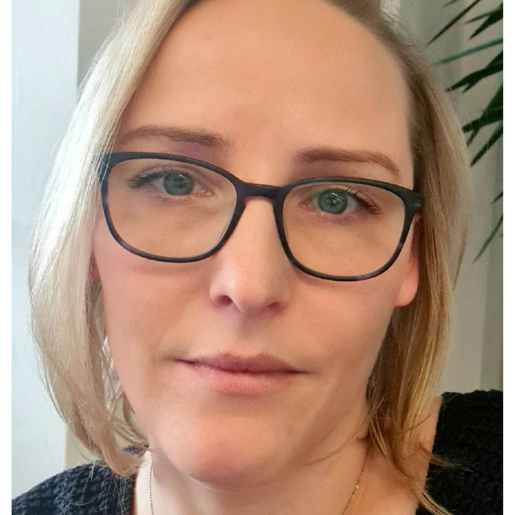 Tanja Arndt Verwaltungsangestellter Spedition Mosolf XING