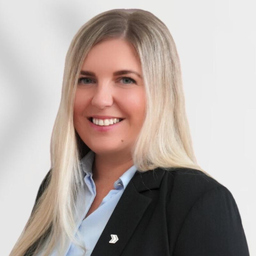 Julia Storz
