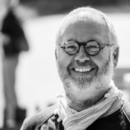 Mag. Dirk Liesenfeld