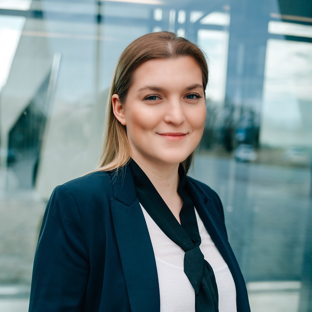 Madlen Goal Manager Inbound Marketing Edelmann Group XING