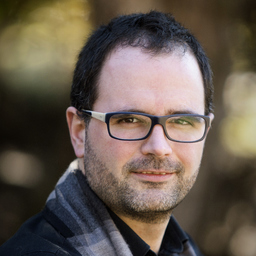 Roberto Oliva Fernández