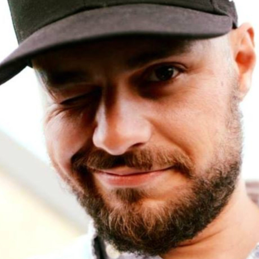 Ide aus Hamburg in der Personensuche von Das Telefonbuch