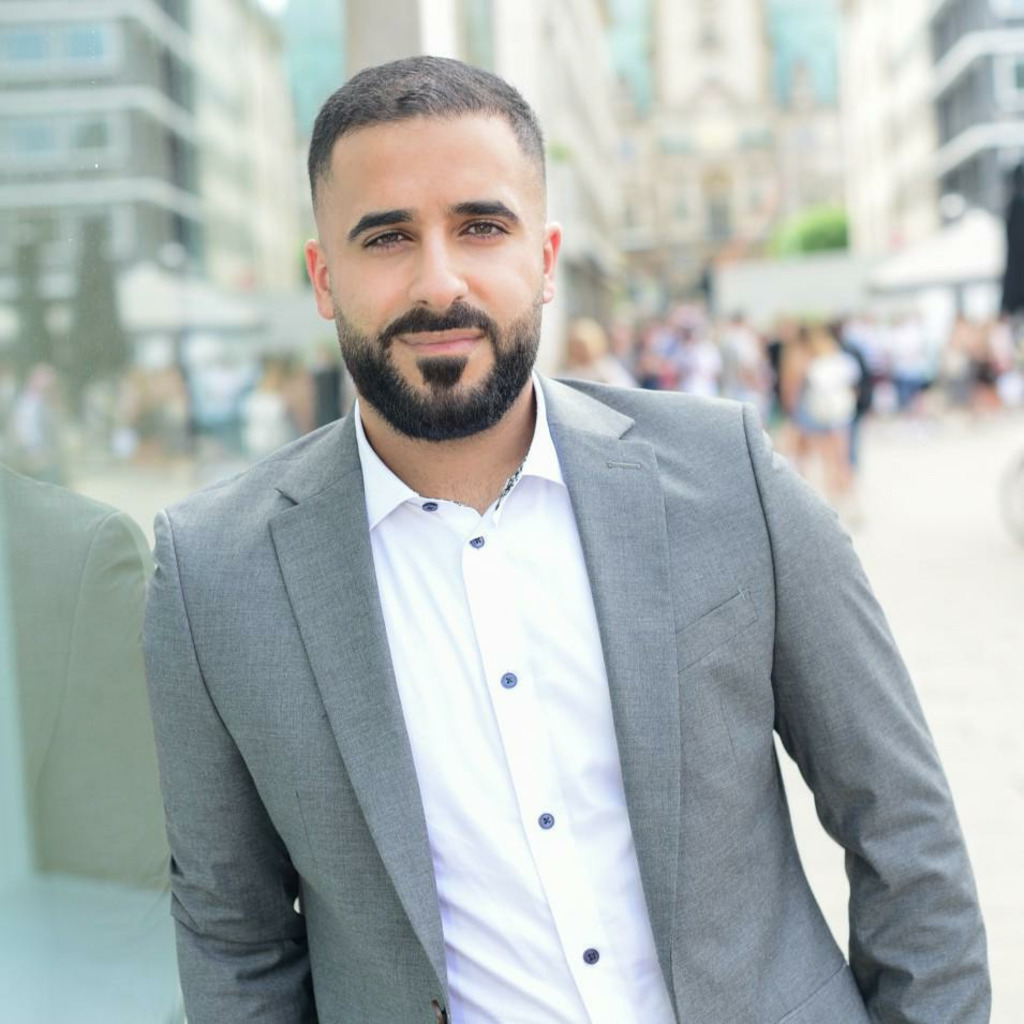 Social Media Profilbild Mahmoud Zarhan Ausbildung Berufserfahrung 