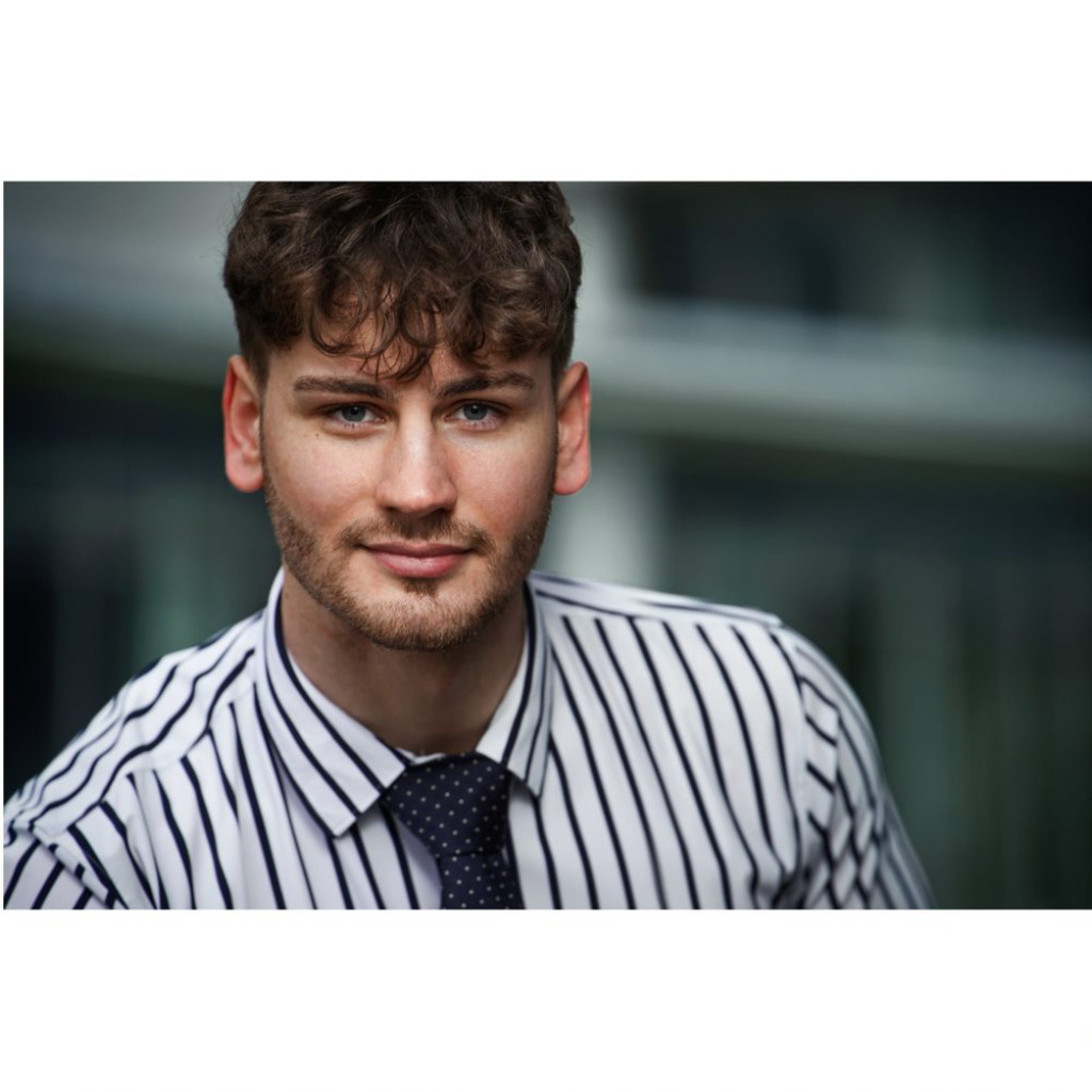 Markus Münz Werkstudent KARL MAYER XING