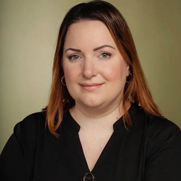 Nina Lange