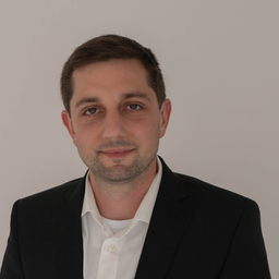 Tobias Bayer