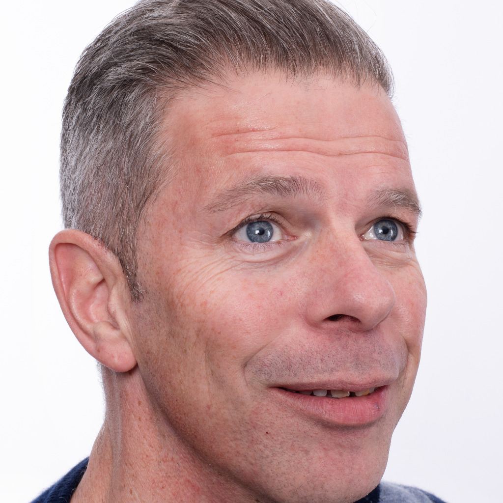 Olivier Rey Head of IT Service Center Die Schweizerische Post XING