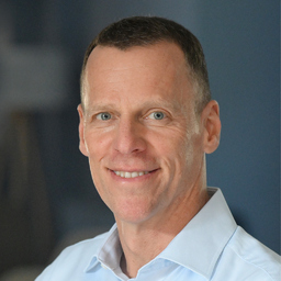 Dr. Axel Sneikus