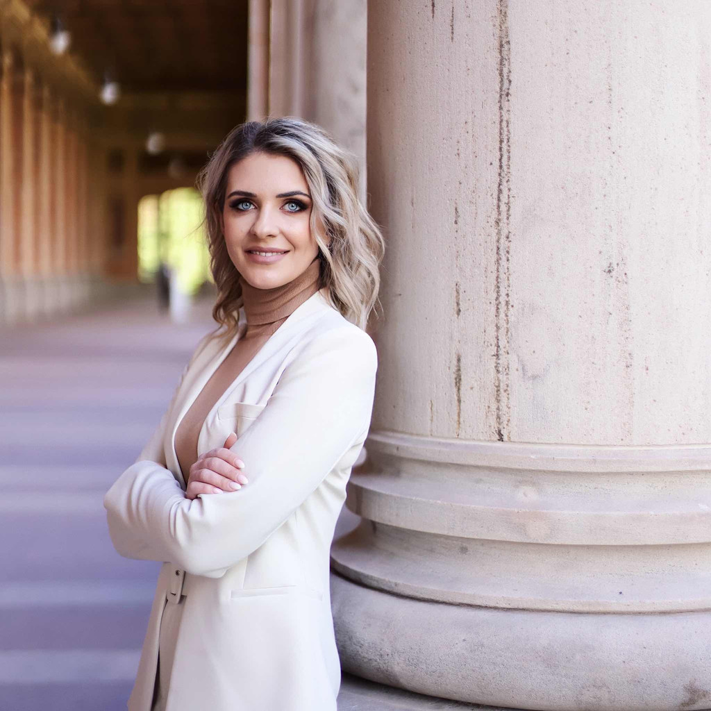 Julia Görzen CEO CASA Invest GmbH XING