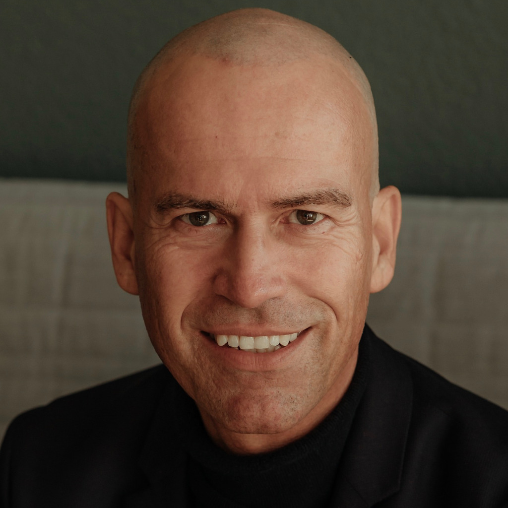 Christian Jourdant Head of Marketing & Sales (interim) Amiva