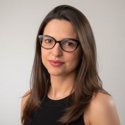 Camila Eberhardt Bahniuk