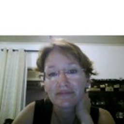 Leonor Telles