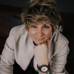 Melanie Sanow