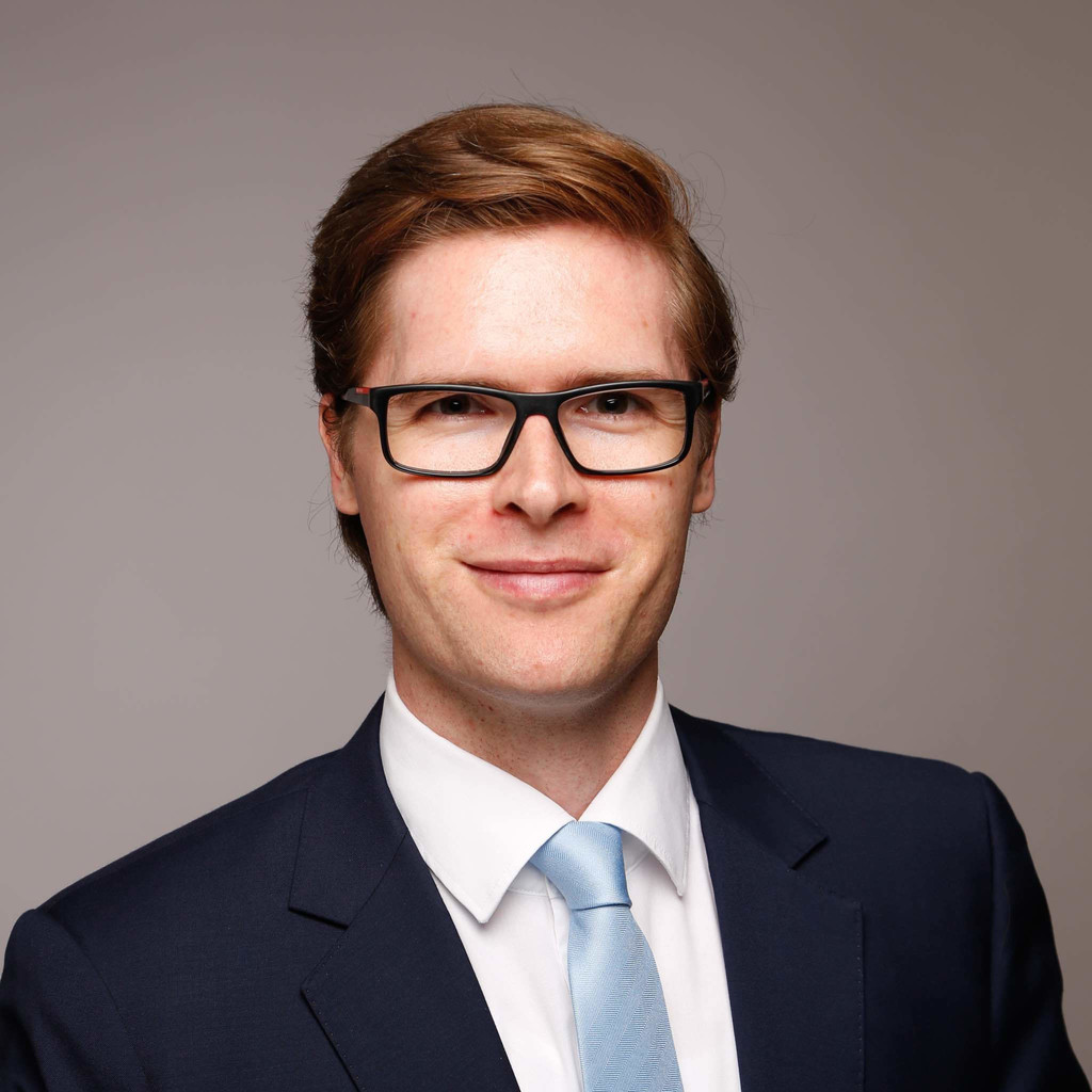 Stefan Hölting Vice President IKB Deutsche Industriebank AG XING