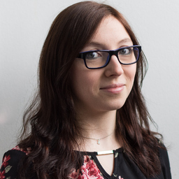Dr. Sara Bernhard