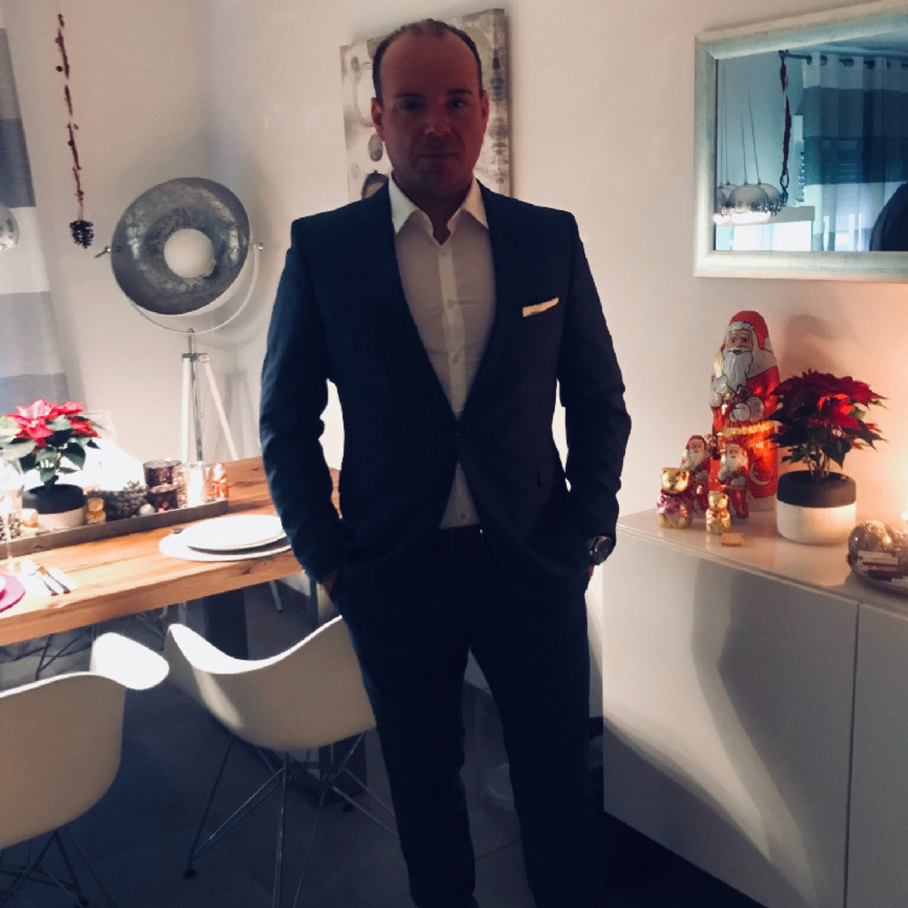 Holger Hilgers Senior Buyer / Manager Team Seasonals