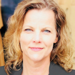 Carola Zell