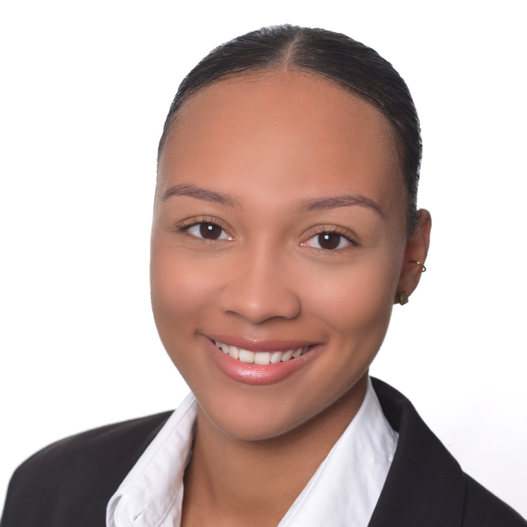 Helena Smith Accounting Intern Kassenärztliche Vereinigung Hessen