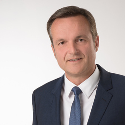Dr. Jörg Uffmann