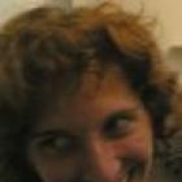Manuela Longo